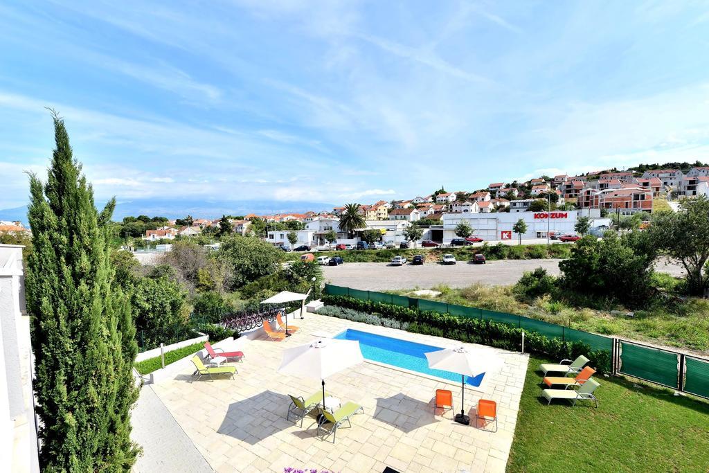 Bretia Apartments Sutivan Cameră foto